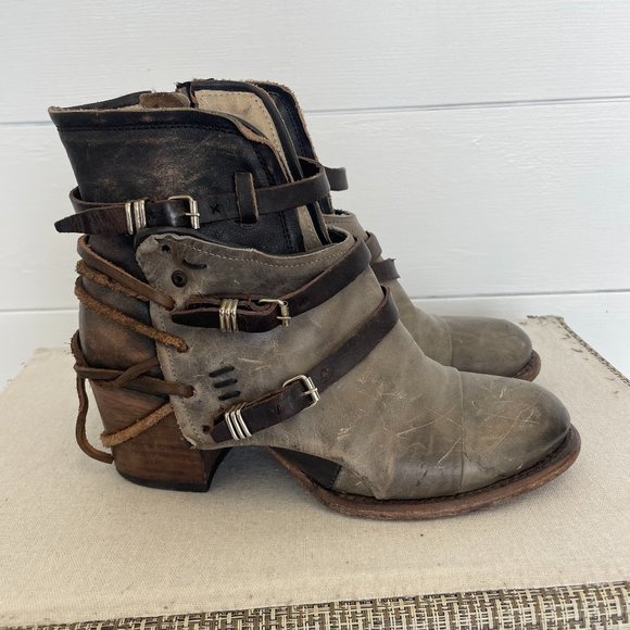 Freebird by Steven Shoes - Freebird Crue Grey Multi Bootie Size 9